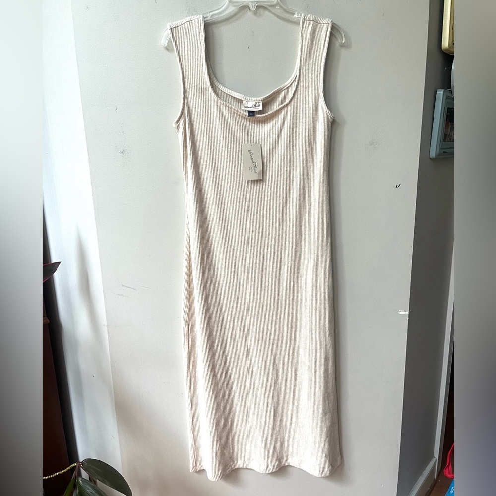 Universal Thread Cream Midi Dress